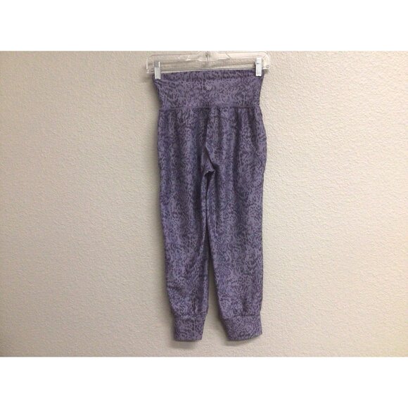 Athleta Salutation Jogger Stretch High Rise Crop Pants Purple Print Active XXSP - Picture 7 of 8